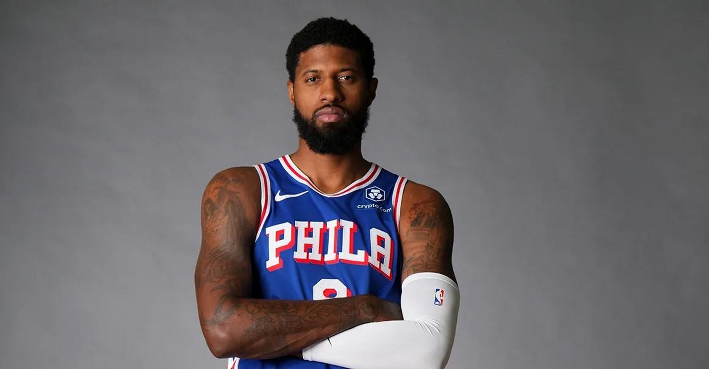 哈登生涯第12次单场55+，詹杜库生涯合计仅10次（哈登生涯55+场次达12场，詹杜库三人合计仅10场）