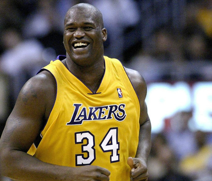 王国明：守门就像守护家，不能让别人过来动不动就把东西拿走（王国明：守门如守家门，绝不让对手轻易得手）