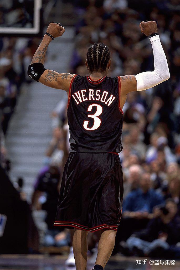 自我勉励，内马尔在社交媒体上晒出科比的经典照片（内马尔在社媒晒科比经典照为自己打气）