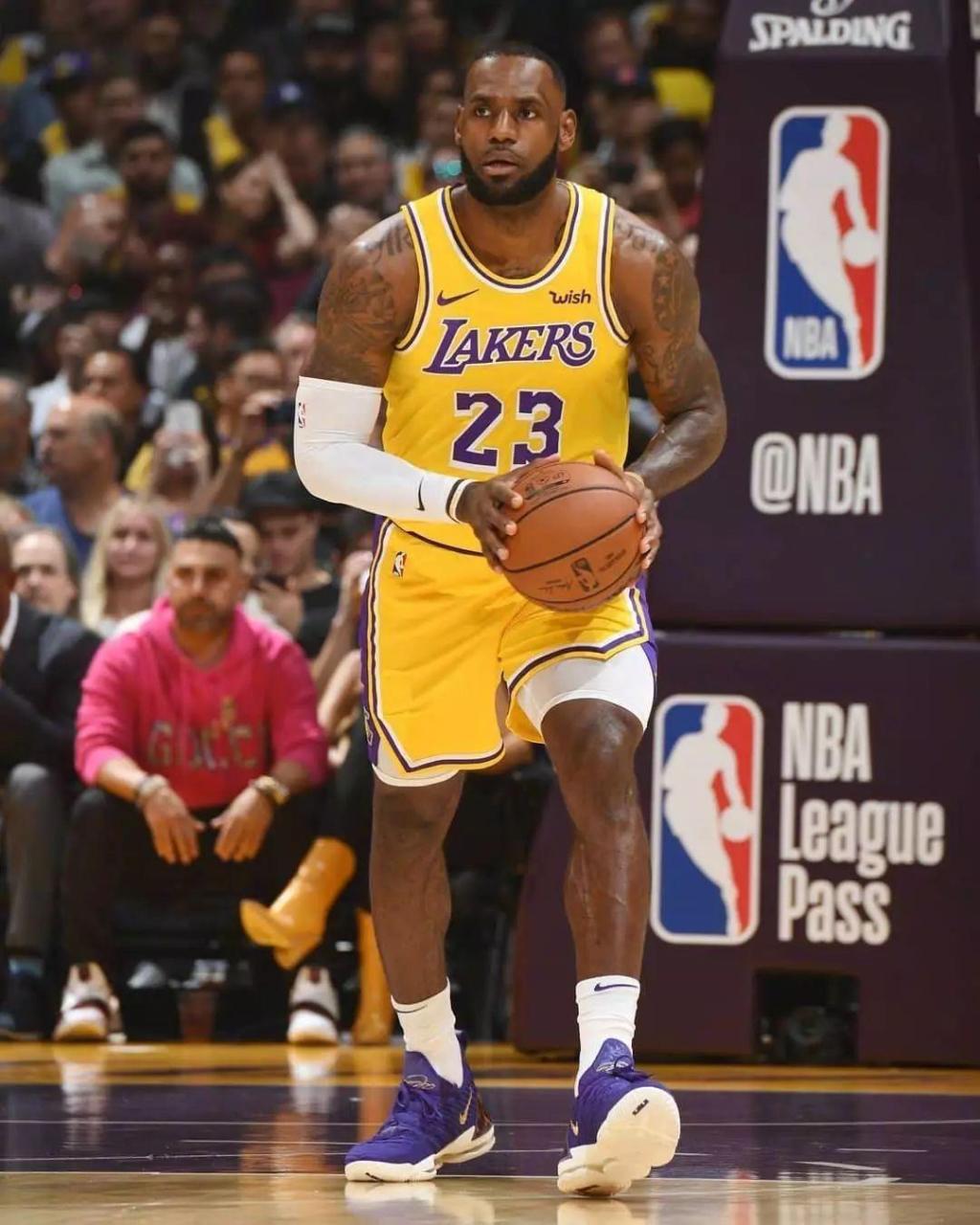 CBA球员专访：赵睿谈球队配合,（专访赵睿：解读CBA球队的默契与配合）