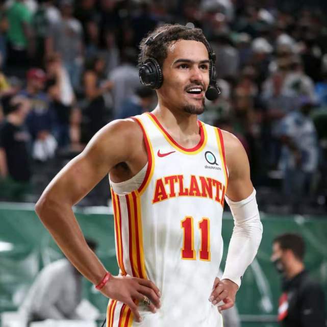 莫雷托：那不勒斯想在冬窗从罗马引进洛伦佐-佩莱格里尼（莫雷托：那不勒斯今冬欲从罗马签下洛伦佐·佩莱格里尼）