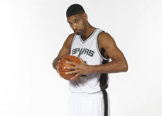 赛点一刻！米兰3-2擒获科内利亚诺，捧起意大利女排超级杯！（五局大战！米兰女排3-2力挫科内利亚诺，夺得意大利女排超级杯冠军）