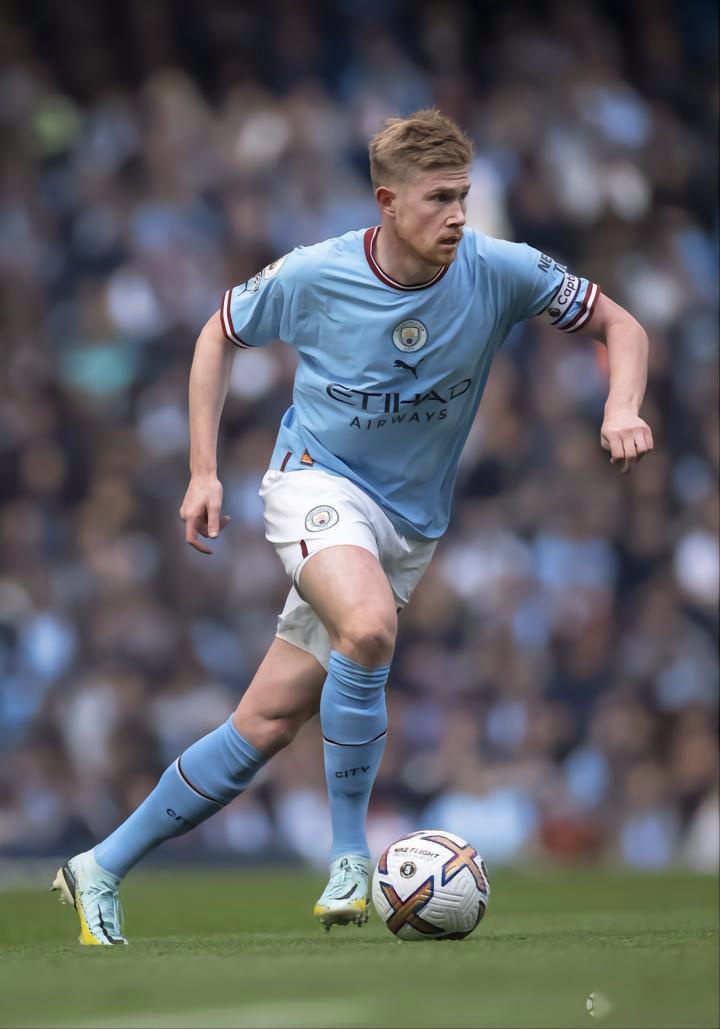 从替补到主力，他用表现说话（替补逆袭成主力，他以实力发声）