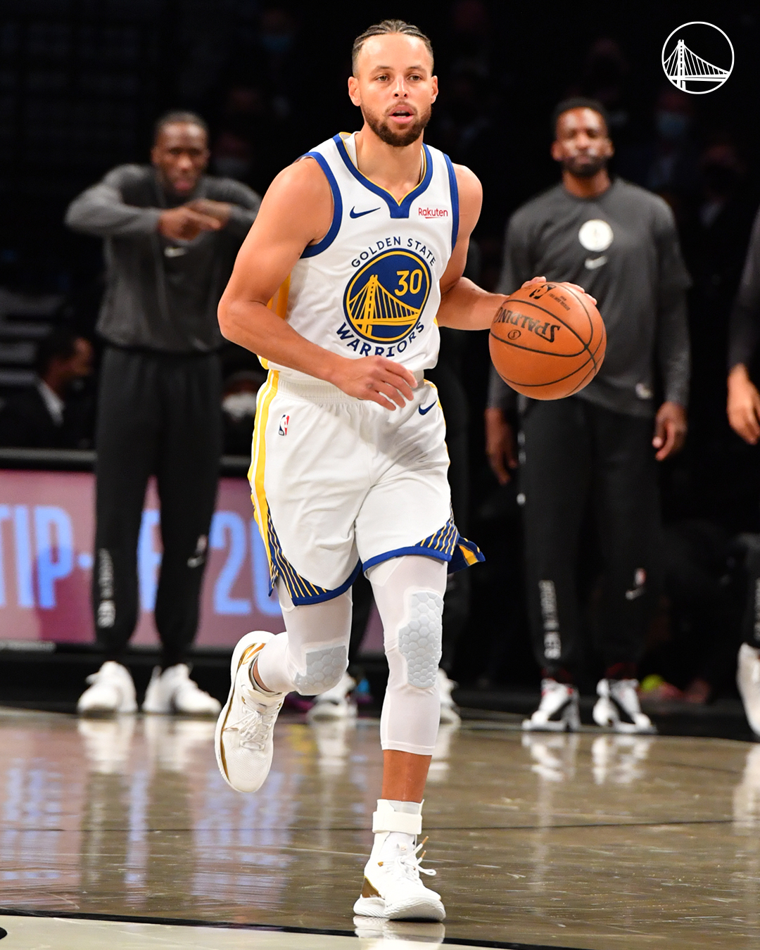 劳塔罗进球后比出A字，把进球献给受伤的前队友阿什拉夫（劳塔罗破门后摆出“A”手势，致敬受伤的昔日队友阿什拉夫）